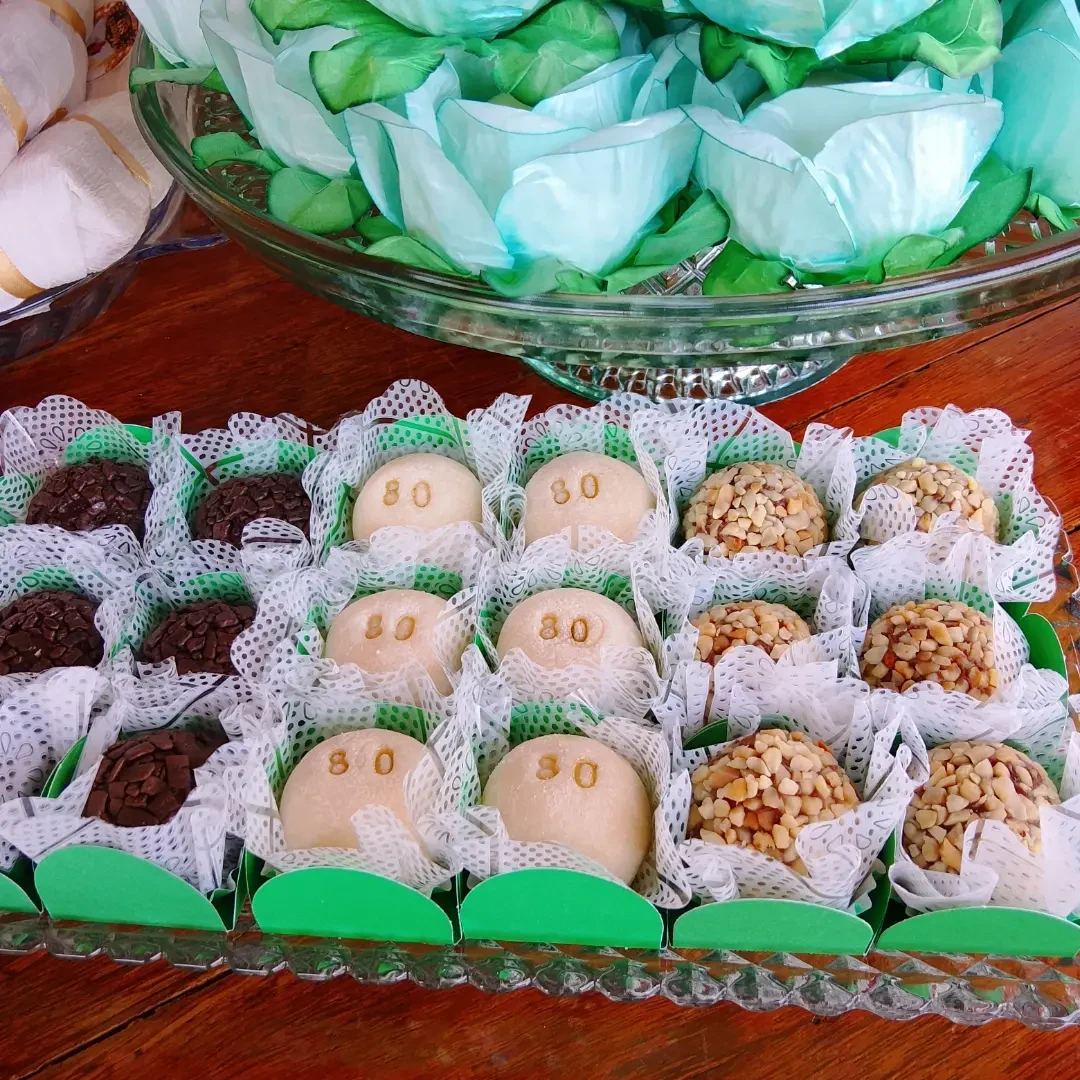Docinhos de festa — publicação de Flávia | Confeitaria Artesanal